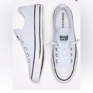 Chuck Taylor All Star Shoreline knit slip on. Size 8